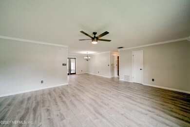 2570 Sandusky Ave E, Jacksonville, FL 32216 - photo 5