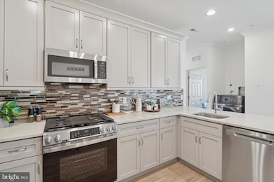 16453 River View Cir, Bristol, PA 19007 - photo 5