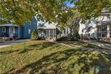 3721 Roanoke Rd, Toledo, OH 43613 - photo 4