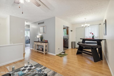 03-5983-Cypress-St-Haslett-MI-48840-Wind