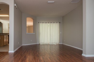 3698 Mindy Ashley Ln, Jacksonville, FL 32218 - photo 3