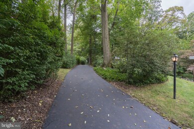 4 Deggs Cir, Newtown Square, PA 19073 - photo 2