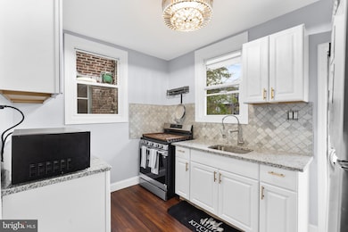 378 Devereaux Ave, Philadelphia, PA 19111 - photo 6