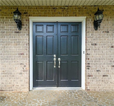 546 Woodland Dr, Gainesville, GA 30501 - photo 3