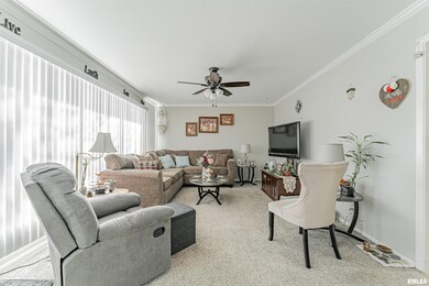 200 Mayfair Dr, Lincoln, IL 62656 - photo 3