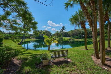 1320 Coral Park Ln unit 301, Vero Beach, FL 32963 - photo 5