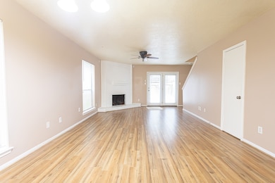 1907 Country Village Blvd unit B, Humble, TX 77338 - photo 2