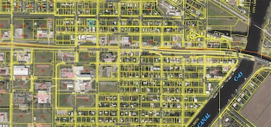 628 Railroad Ave, Moore Haven, FL 33471 - photo 2