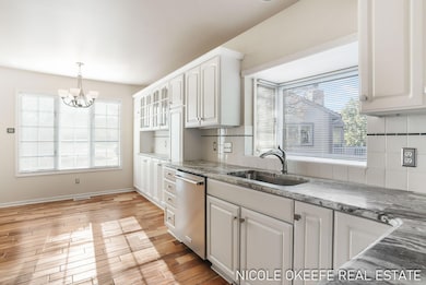 1919 Thorn Run Ct SE unit 32, Grand Rapids, MI 49546 - photo 5