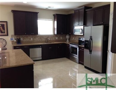Kitchen. Huge kitchen with stainless steel applian