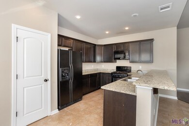 4602 Sugar Hollow Ln, Addis, LA 70710 - photo 5