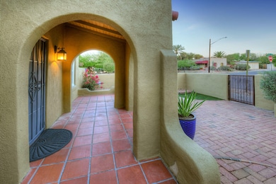 2204 E 2nd St, Tucson, AZ 85719 - photo 4