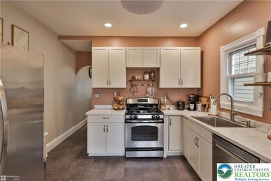 708 Pardee St, Easton, PA 18042 - photo 7