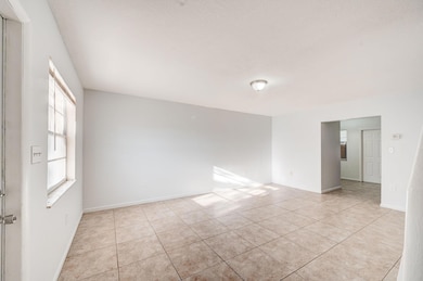 2019 Oleander Blvd unit B, Fort Pierce, FL 34950 - photo 3