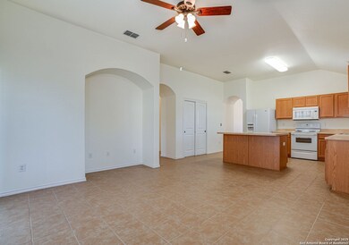 11103 Durham Bend, San Antonio, TX 78254 - photo 4