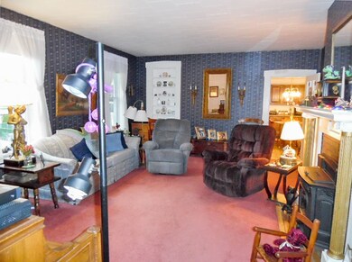 47 Pleasant St, Rutland, VT 05701 - photo 5