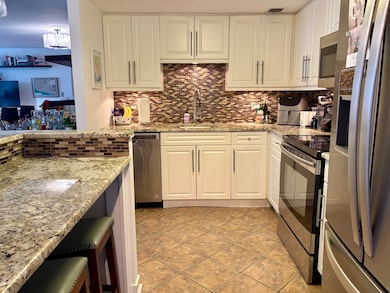 unlisted-address, Chicago, IL 60654 - photo 3