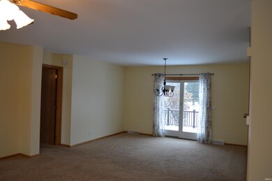 10960 Birdie Ct, Syracuse, IN 46567 - photo 5