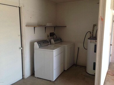 1114 W Emerald Avenue (2)