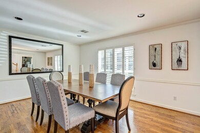 13314 Saint Marys Ln, Houston, TX 77079 - photo 4