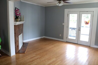 315 N Steele Ave, Picayune, MS 39466 - photo 3