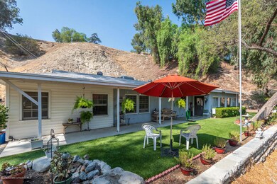 GYP_7871 Denivelle Rd_004_MLS