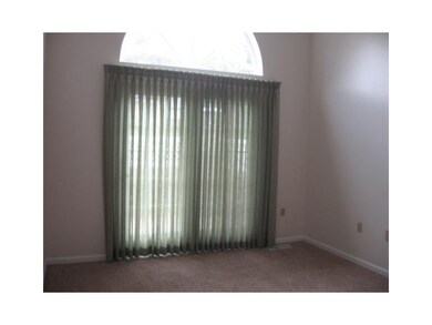 Bedroom. Sitting Room/3rd Bedroom with double clos
