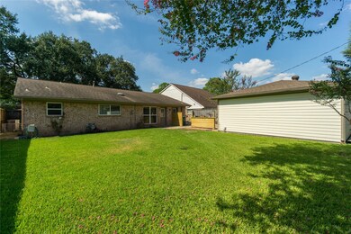8102 Hazen St, Houston, TX 77036 - photo 6