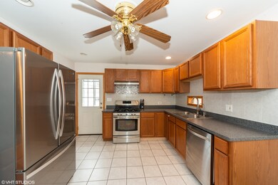 201 E Fullerton Ave, Elmhurst, IL 60126 - photo 4