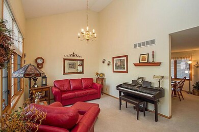livingroom_700