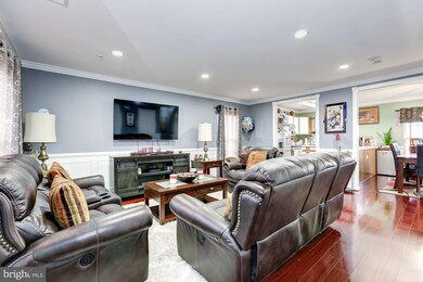 12918 Clarksburg Square Rd, Clarksburg, MD 20871 - photo 5