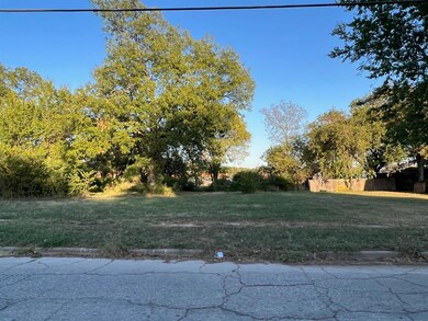 1026 N Dixon St, Gainesville, TX 76240 - photo 6