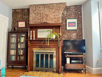 34 Station St unit 2, Brookline, MA 02445 - photo 3