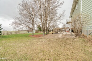 3709 E Princeton Drive, Bismarck, ND