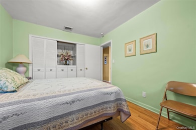 2860 Lenox Rd, Oceanside, NY 11572 - photo 6