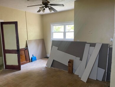 128 W 1st Ave, Plainwell, MI 49080 - photo 5