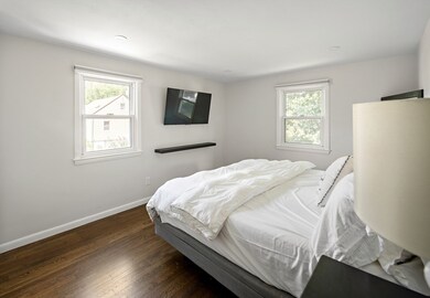 104 Salman St, West Roxbury, MA 02132 - photo 7