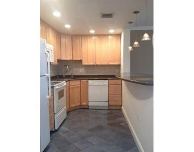 78 Gainsborough St unit 405E, Boston, MA 02115 - photo 5