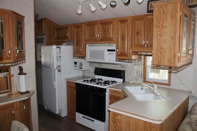 11 White Birch Ln E unit 277, Freedom, NH 03836 - photo 5
