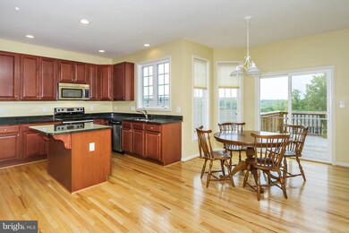 6077 Toomey Ln, Elkridge, MD 21075 - photo 2
