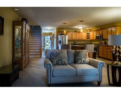 94 Green Briar Rd unit 94, Fitchburg, MA 01420 - photo 5