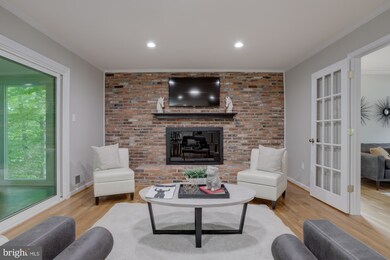 8309 Epinard Ct, Annandale, VA 22003 - photo 6