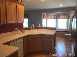 111 Greenfield Dr W, Statesville, NC 28625 - photo 3