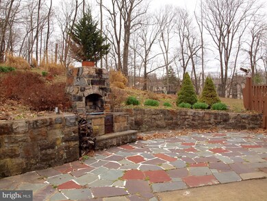 754 Mickley Rd, Whitehall, PA 18052 - photo 4