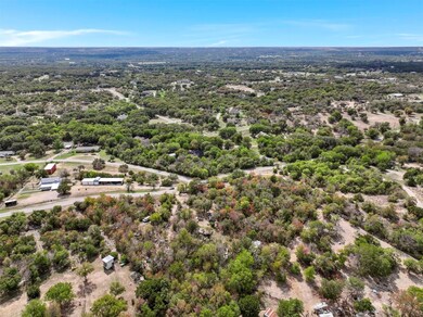 2802 Reese Ln, Azle, TX 76020 - photo 3