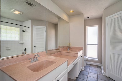 1206 W Castlewood Ave, Friendswood, TX 77546 - photo 6