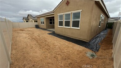 6438 Castle Crags Ave, Hesperia, CA 92345 - photo 2