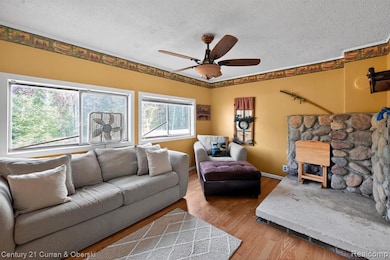 10 S Imperial Dr, Tawas City, MI 48763 - photo 4