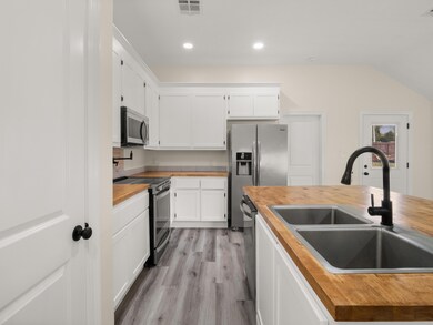 1004 S 9th St, Leesville, LA 71446 - photo 6