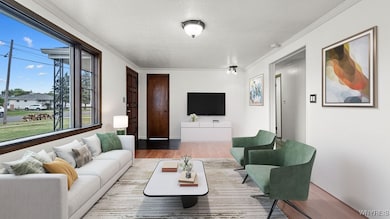 883 Sherwood Ct, Depew, NY 14043 - photo 5